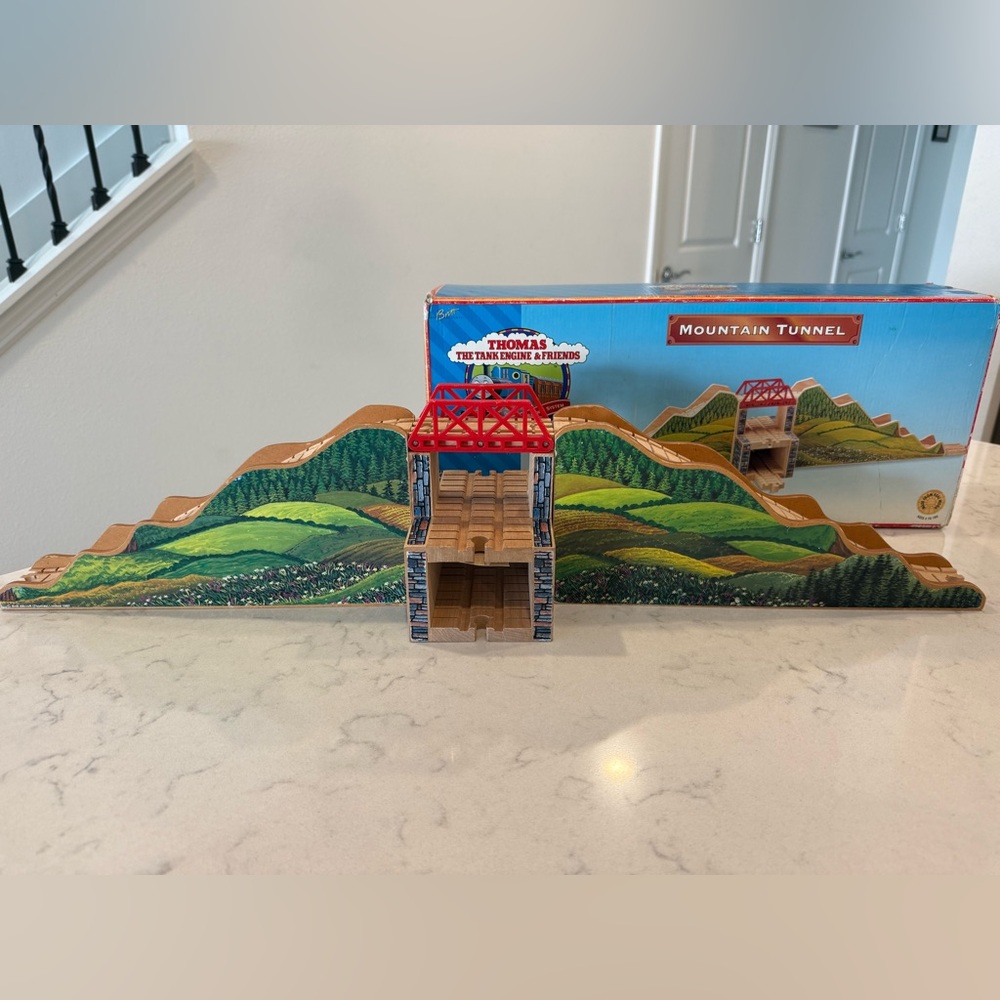 Thomas & Friends Mountain Tunnel